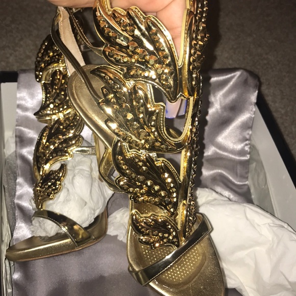 Guiseppe Zanotti Gold Swarovski crystal - Picture 7 of 8
